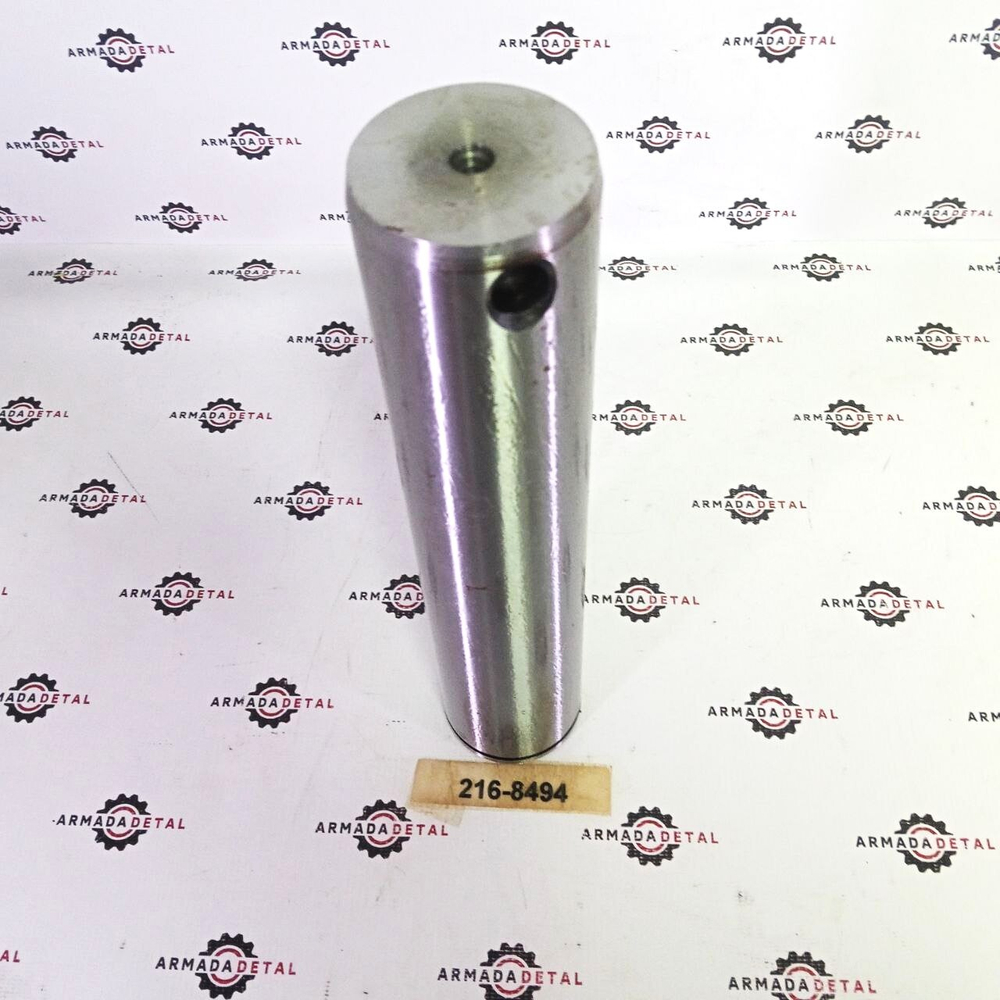 Палец крепление рычага передней стрелы к раме | 330-9684, 216-8494  | TMP