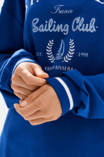 23602 Свитшот женский (ультрамарин)