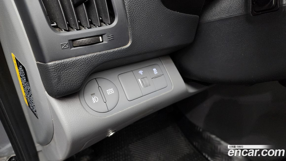 Hyundai The New Grand Starex Van 3-х местный (04.2020)