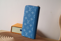 Louis Vuitton Zippy Vertical Wallet