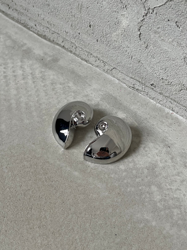 Серьги крупные улитка