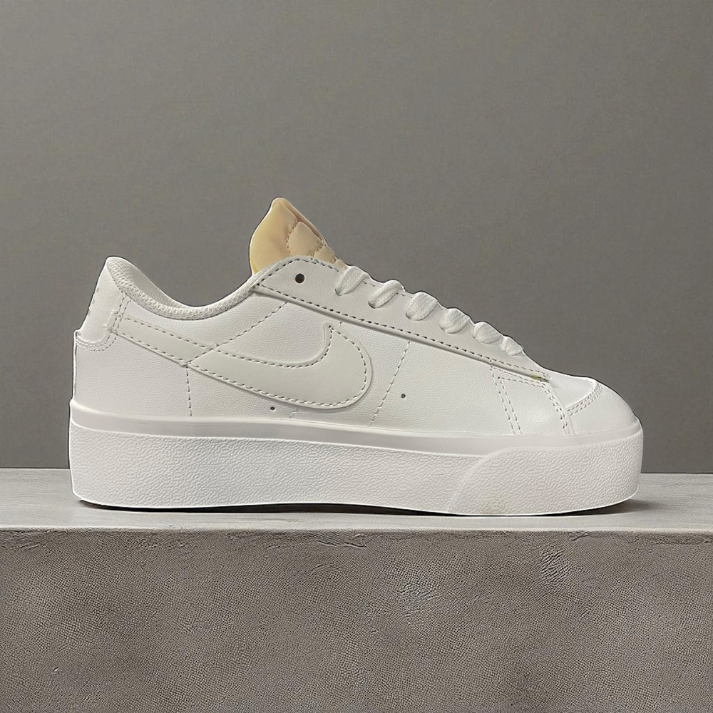 Nike Blazer Low Platform • Triple White