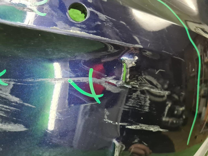 Бампер передний Kia Carnival 4 (2020-2023)