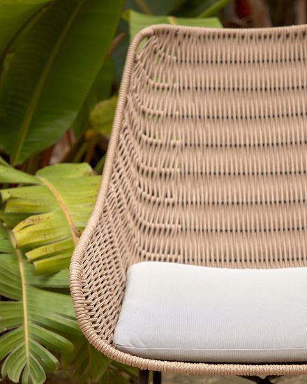 Веревочное кресло Abeli бежевого цвета La Forma Испания 