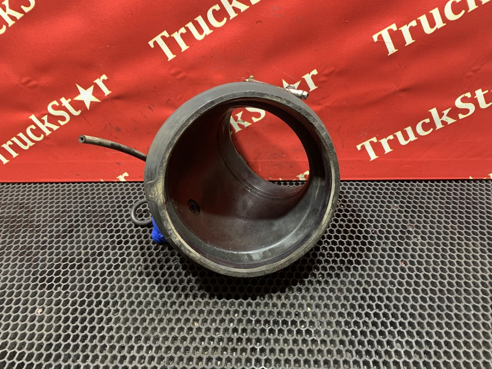 Патрубок воздушного фильтра