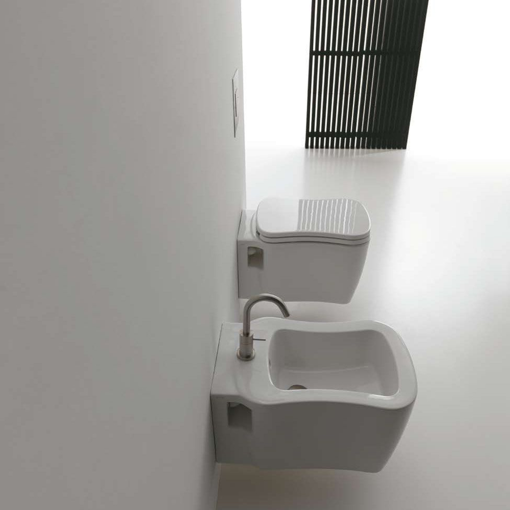 Биде AXA Nutty подвесное белое 1702001