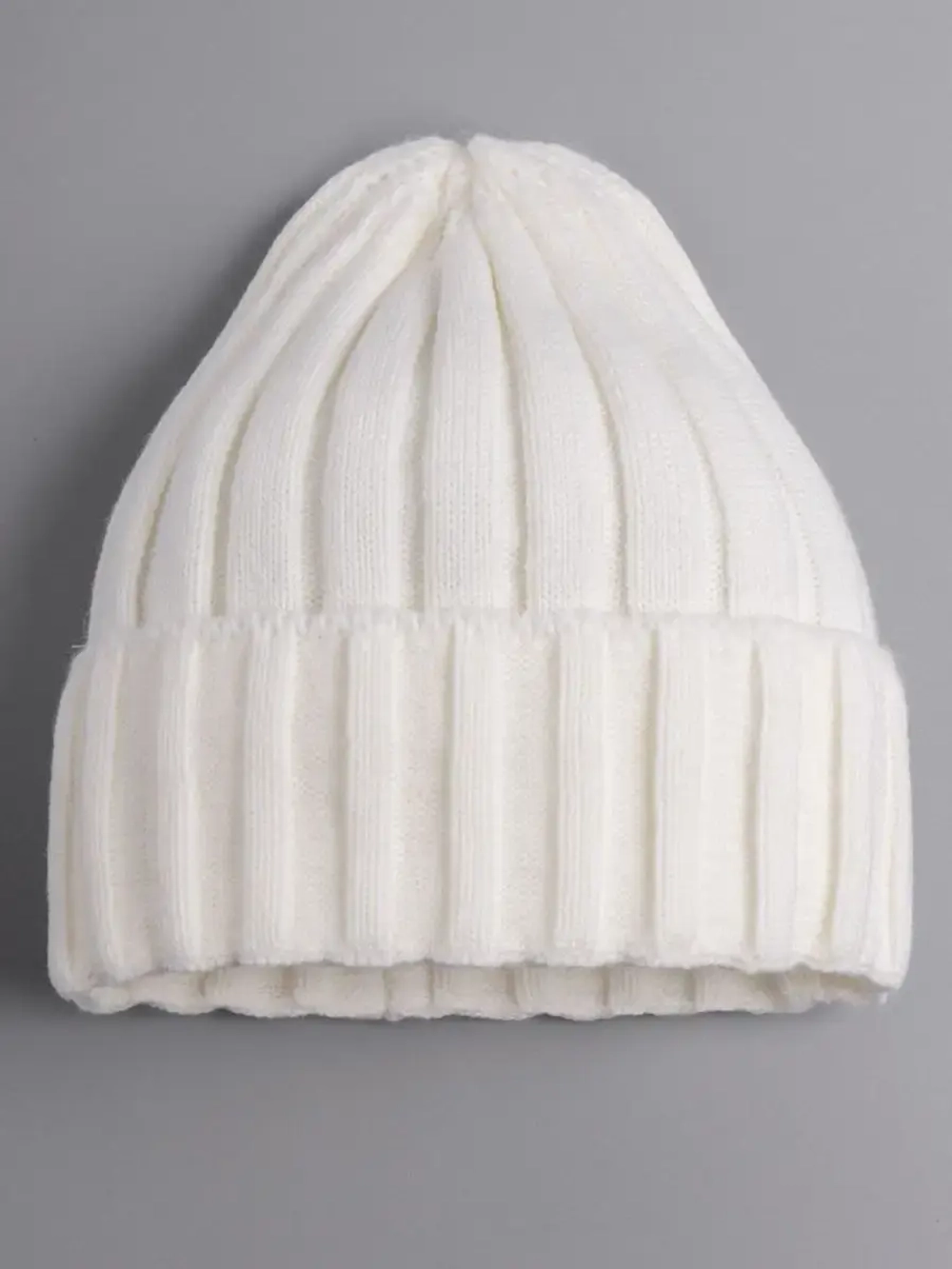 Шапка вязаная демисезонная детская