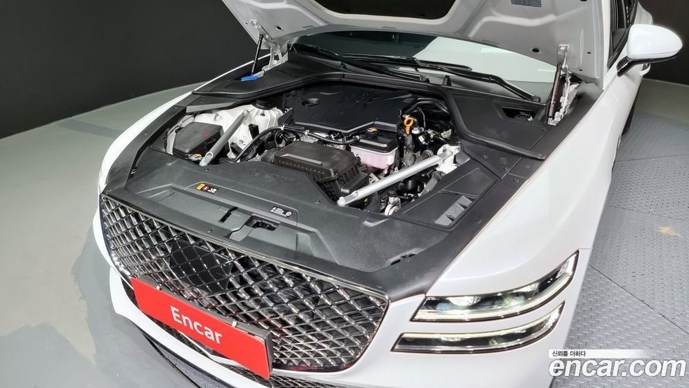 Genesis G80 (RG3) Бензин 2.5 Turbo 2WD (06.2021)