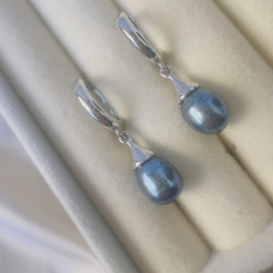 Серьги "Лунная тень" с натуральным черным жемчугом