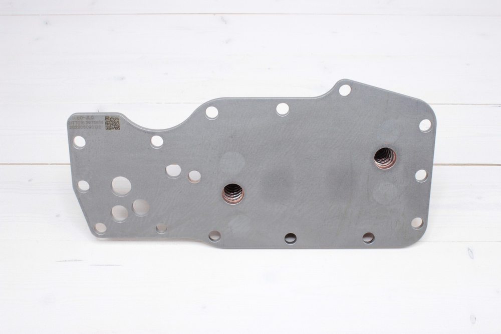 Теплообменник масляный Cummins 6ISBe 0812 /маслоохладитель/