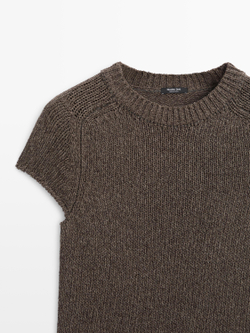 Massimo Dutti Трикотажный свитер в рубчик с короткими рукавами, коричневый