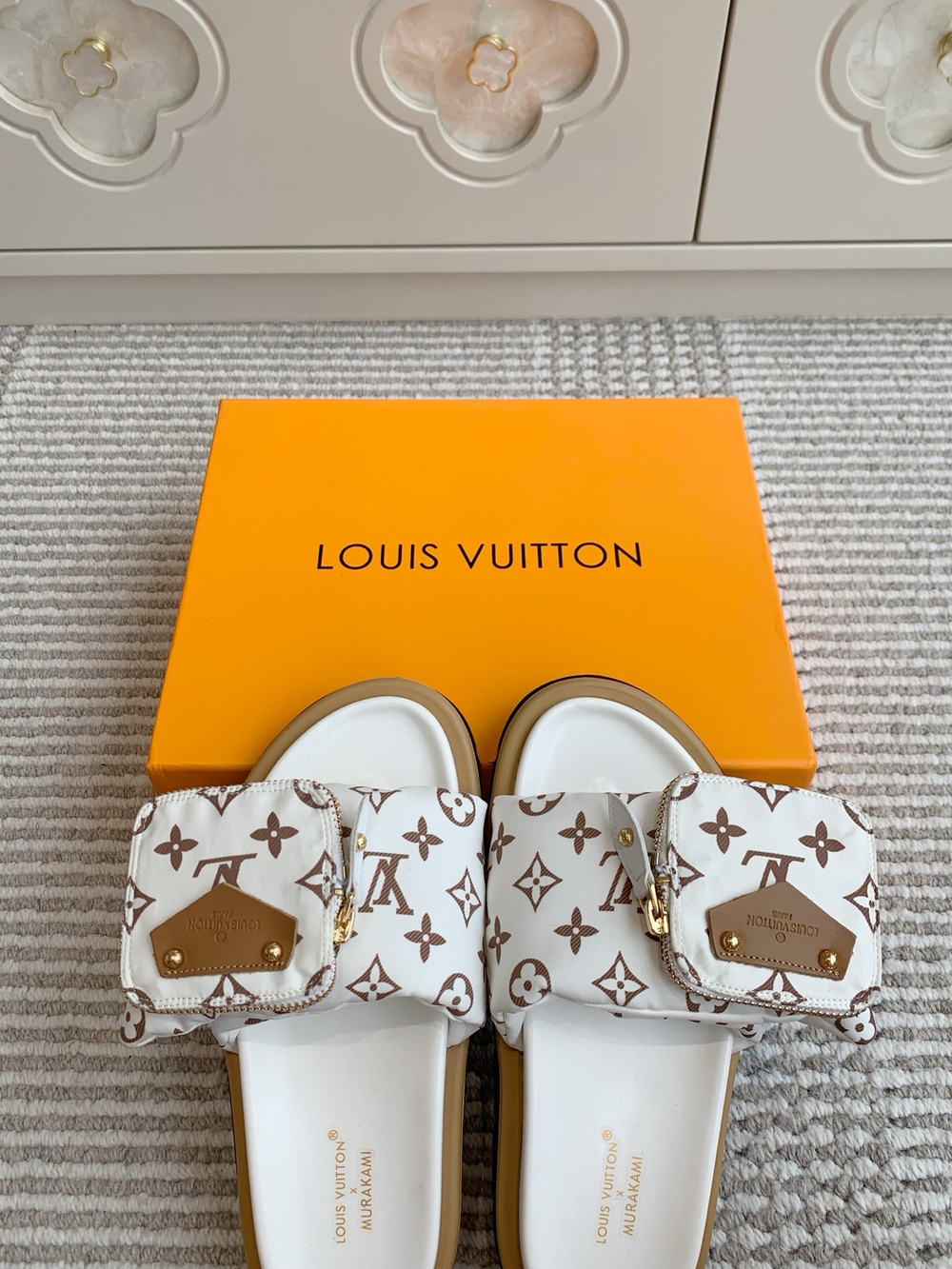 Louis Vuitton Pool Pillow Flat Comfort Mule