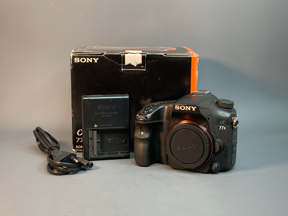 Sony A77 II 43.350 кадров