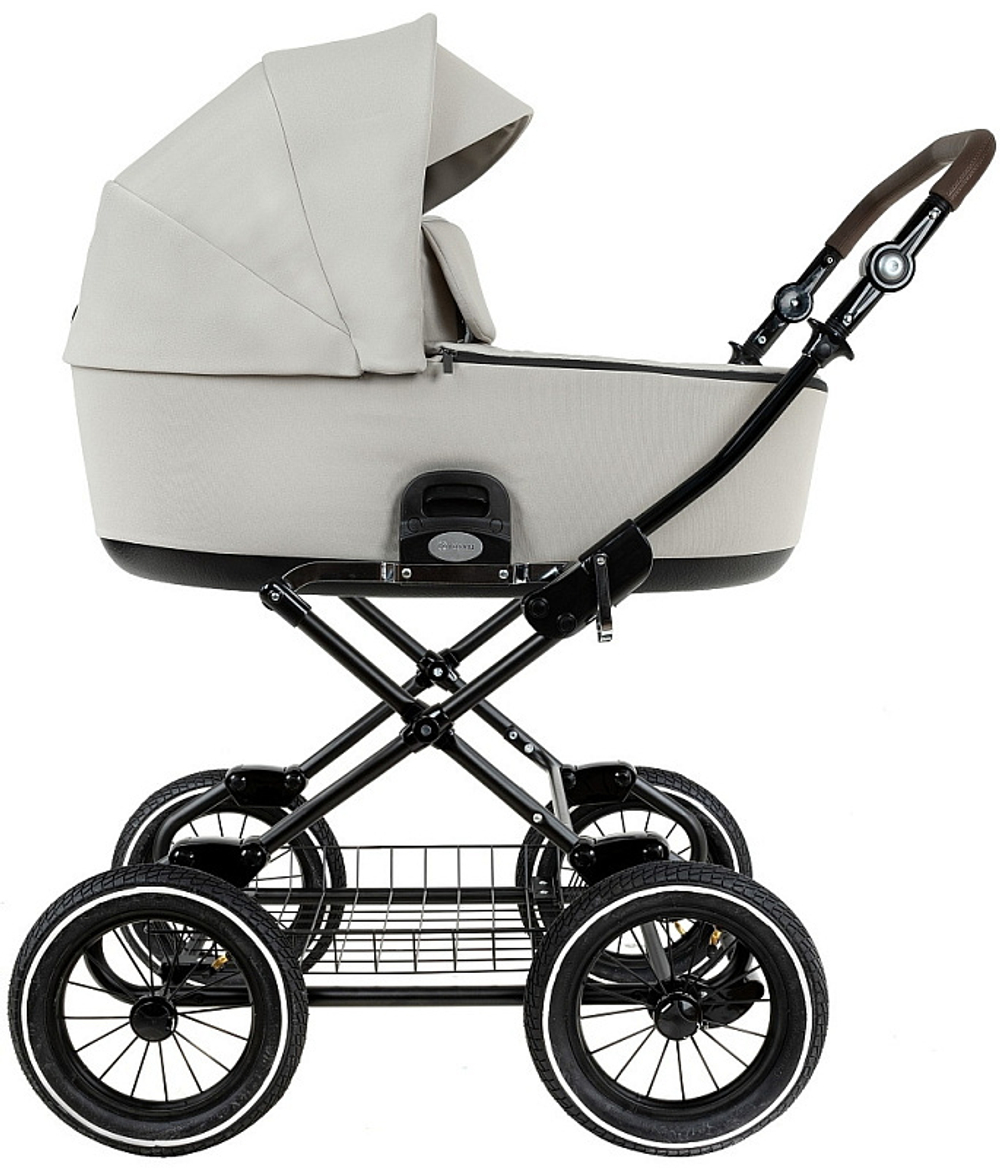 Детская коляска Roan Bass Next Classic d12 2.0 2 в 1 BNC/84/2 Marzipan/Black/руч.Cappuccino