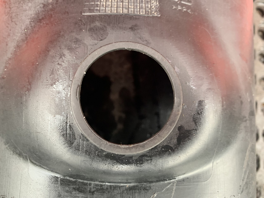 Патрубок воздушного фильтра 2017г