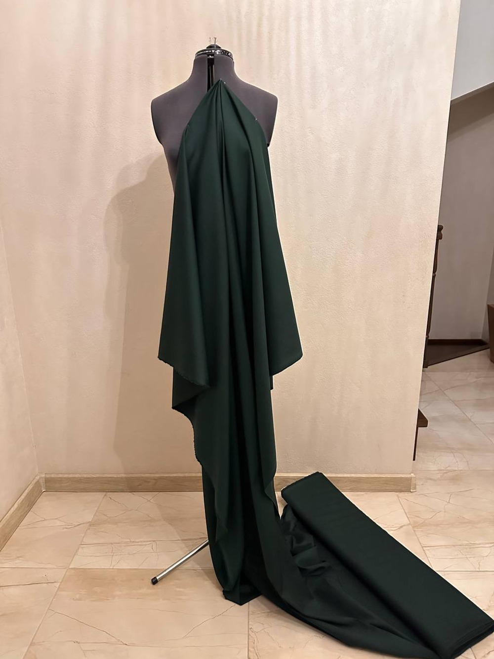 Костюмно-плательная смесовая однотонная поливискоза (64%полиэстер/33%вискоза/3%эластан, Зеленый Диор, 152, 285 гр/м2)