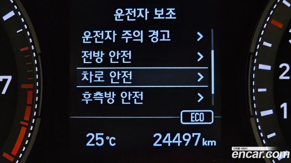 Hyundai Venue 1.6 Fluxe (07.2020)