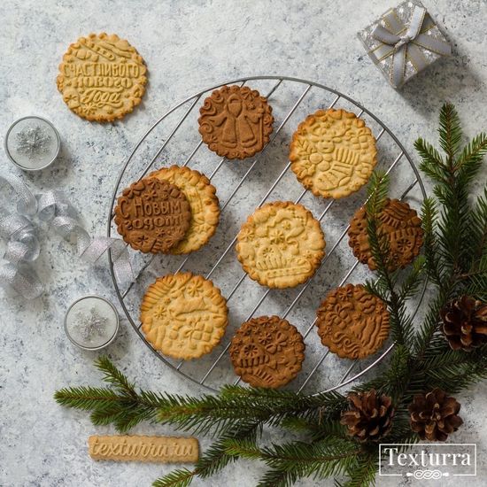 Скалка с узором С Новым годом