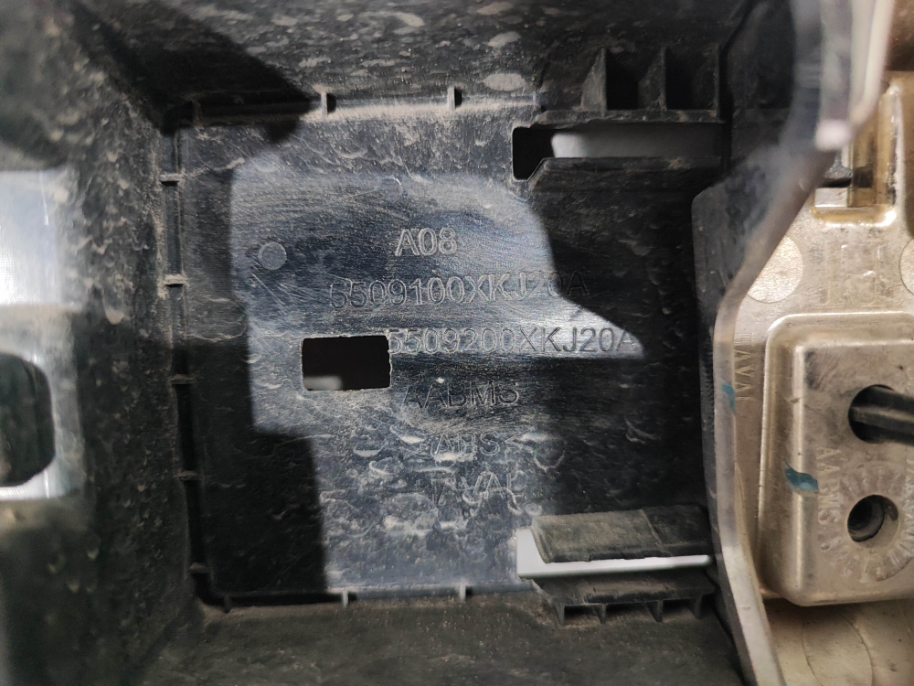 Решетка радиатора Haval H3 24-нв Б/У Оригинал 5509300XKJ22A