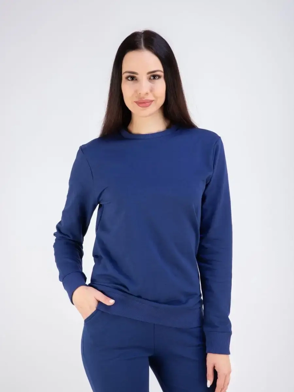 Свитшот без начеса и капюшона однотонный стильный, хлопок