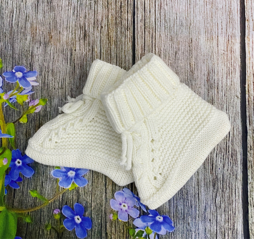 Вязаный комплект на выписку 5 предметов  "Круже" (Одеяло утеплен., бант, пинетки, комбинезон, шапка) (Цвет: Розовый)