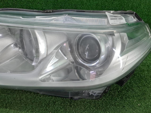 Битая Фара левая Suzuki Vitara 2 (2014-2019) галоген