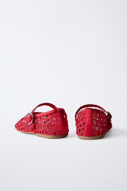 ZARA БАЛЕТКИ С ПЕРФОРАЦИЕЙ, КРАСНЫЙ