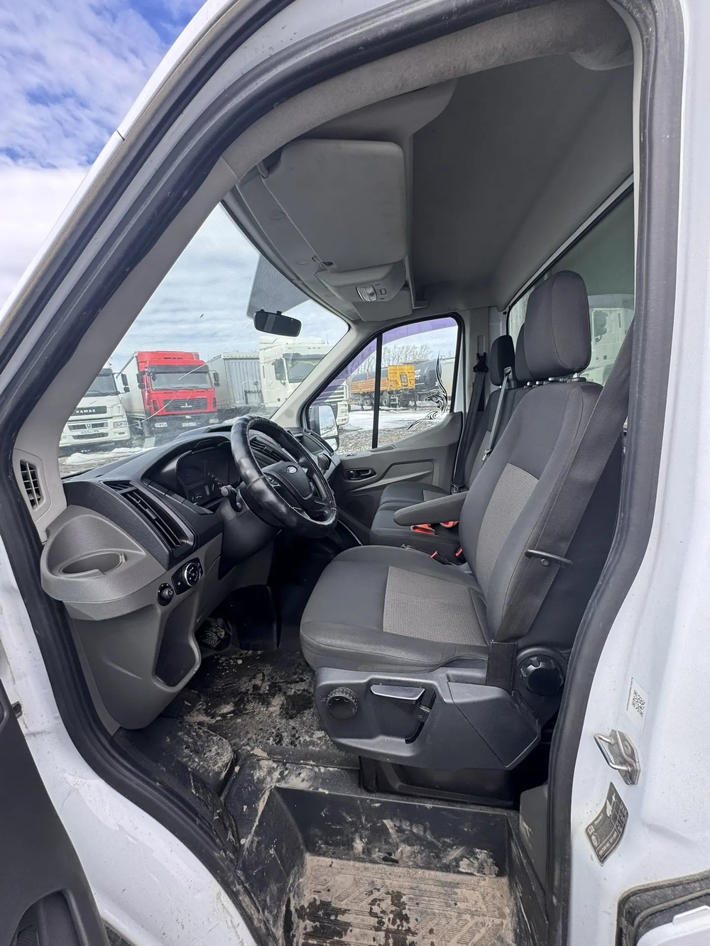 Ford TRANSIT Микроавтобус 350L EF L4 (Рефрижератор, Дизельный, 2,2 л, 155 л.с.)