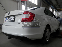Фаркоп оцинкованный Galia S104A для Skoda Rapid лифтбек/универсал 2013-, SEAT Toledo седан 2013-(паспорт и сертификат в комплекте)(без электрики)