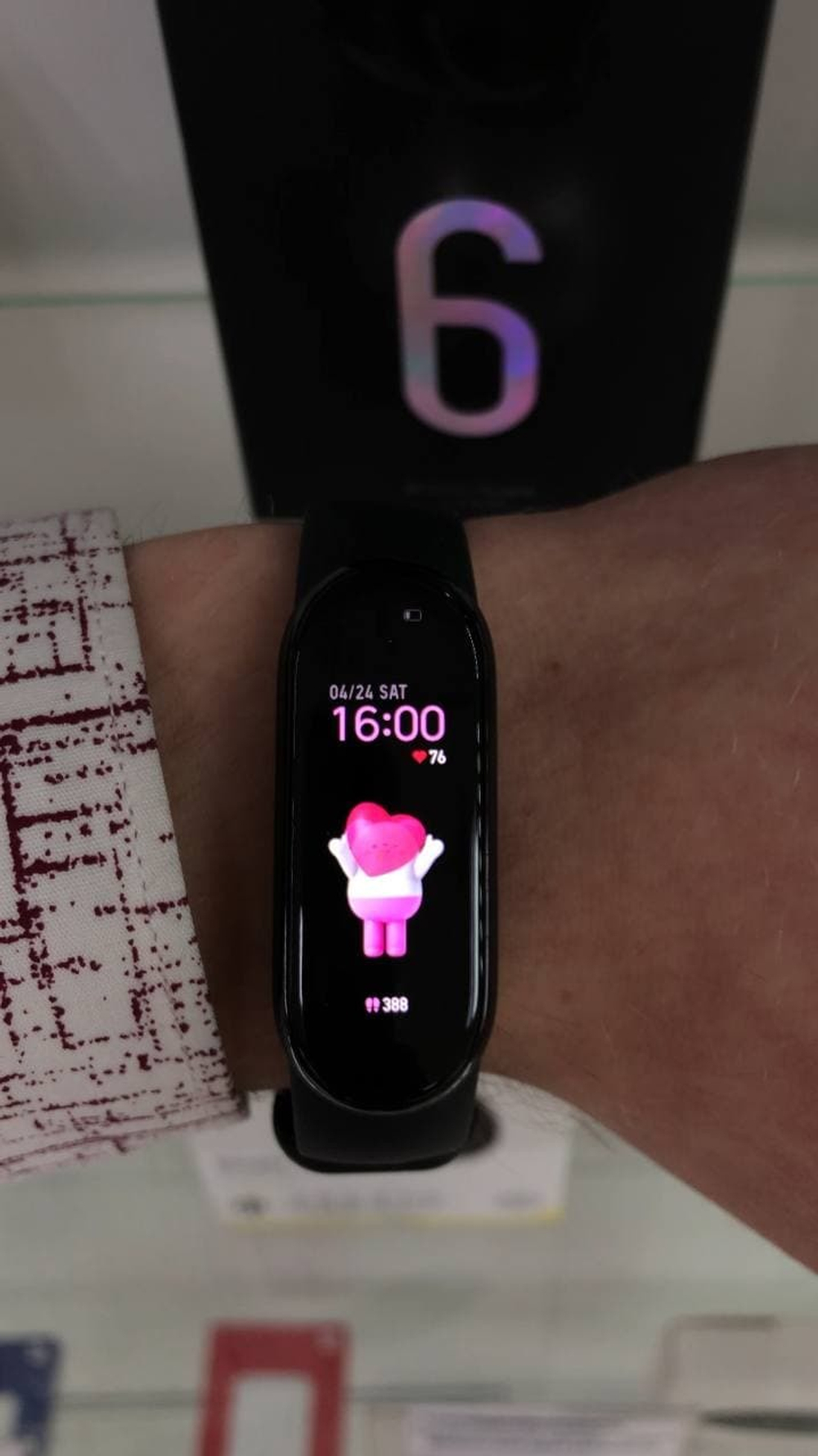 Фитнес браслет Xiaomi Mi Band 6