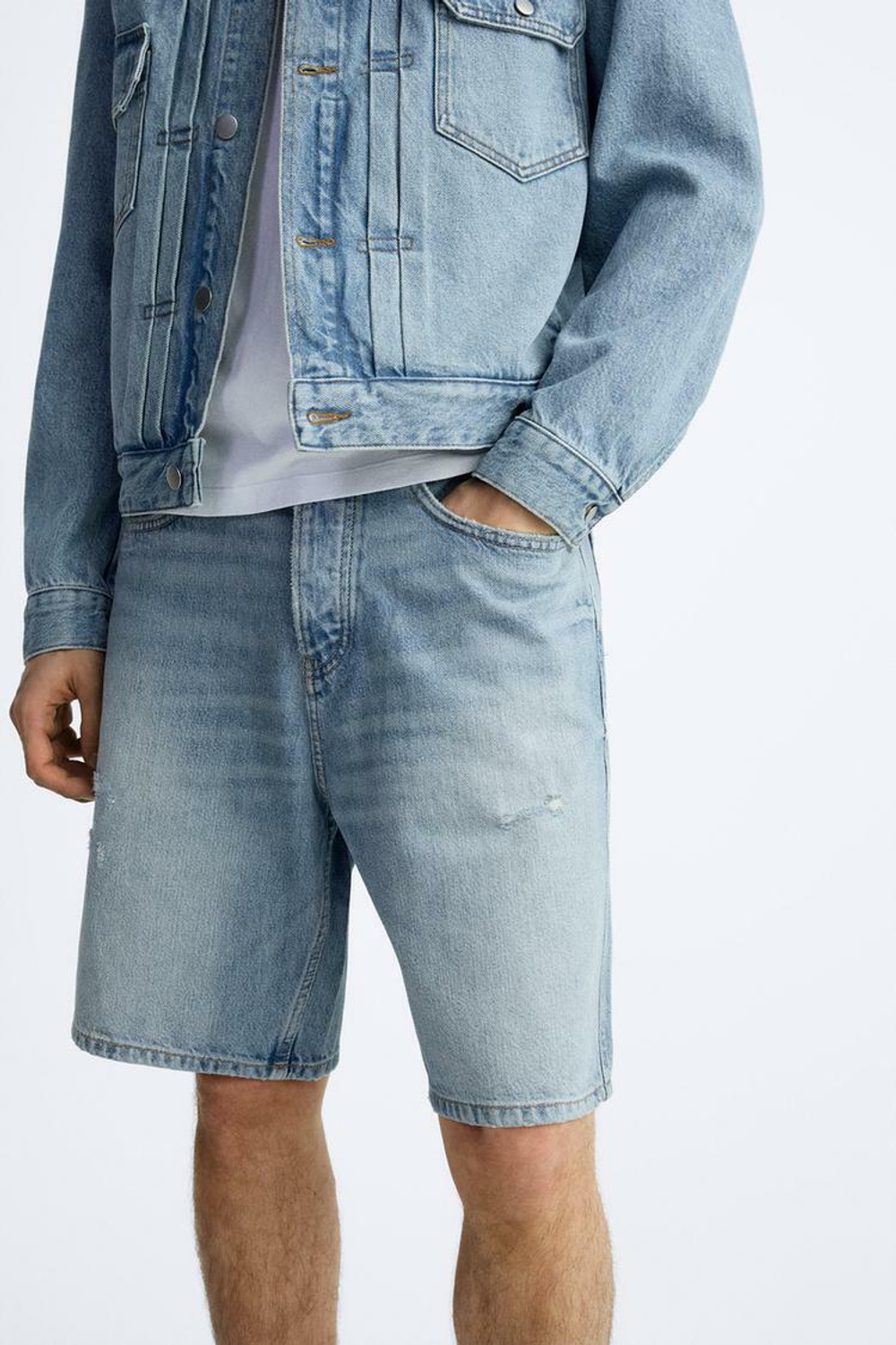 ZARA ШОРТЫ STRAIGHT FIT DENIM, ВЫЦВЕТШИЙ СИНИЙ