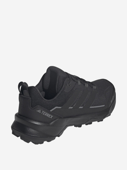 Кроссовки мужские ADIDAS TERREX SKYCHASER AX5 GTX