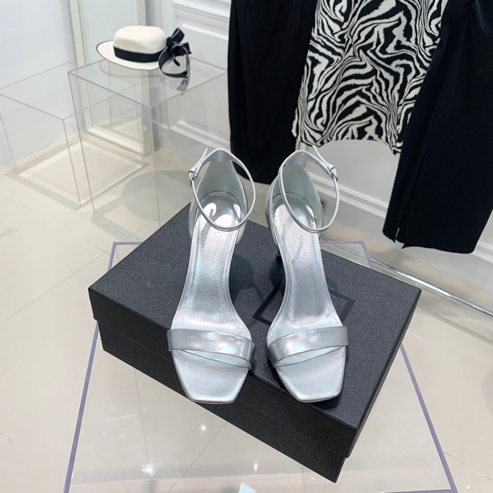 Saint Laurent Pumps