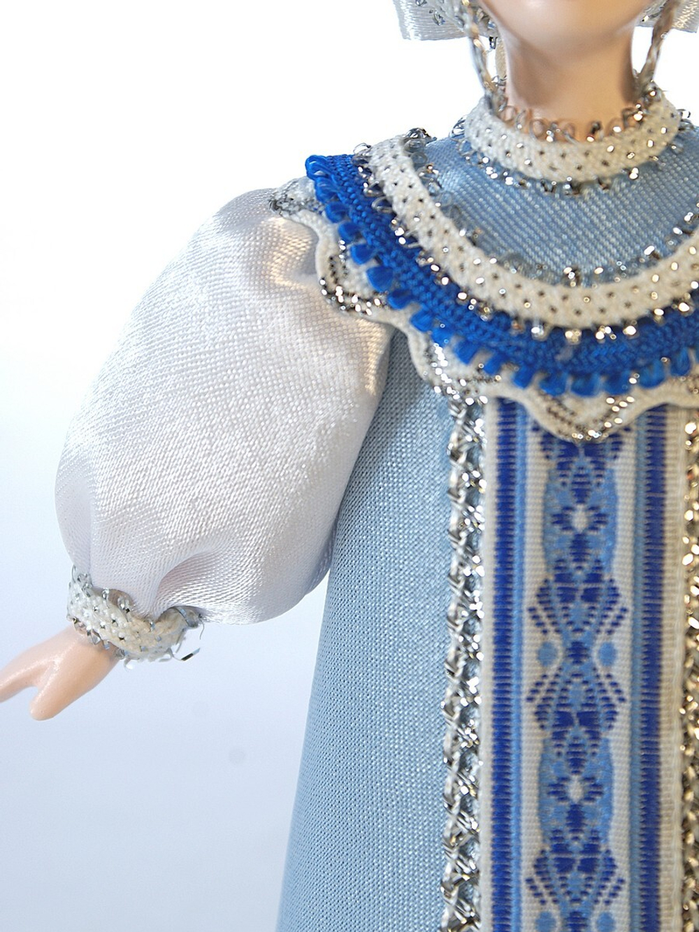 Кукла коллекционная Снежана в русском костюме