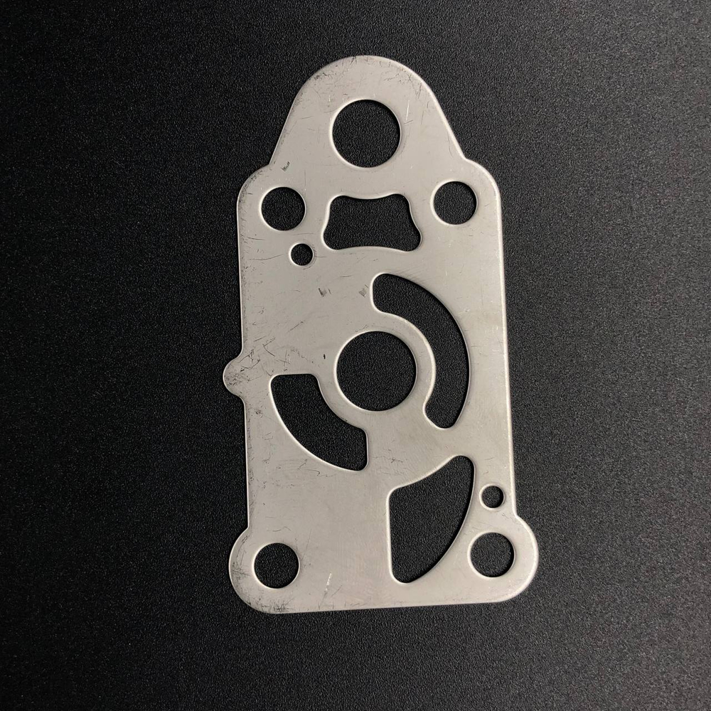 Пластина помпы охлаждения Tohatsu 3.5 (161591)(Kacawa)