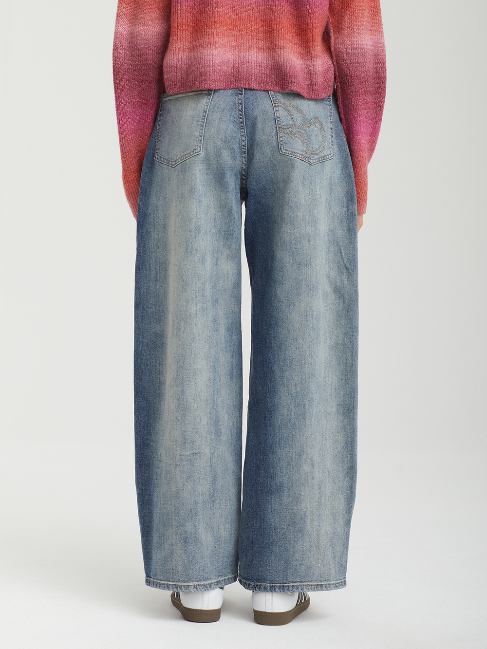 Женские Джинсы Cherry Color Sanding Wide-fit
