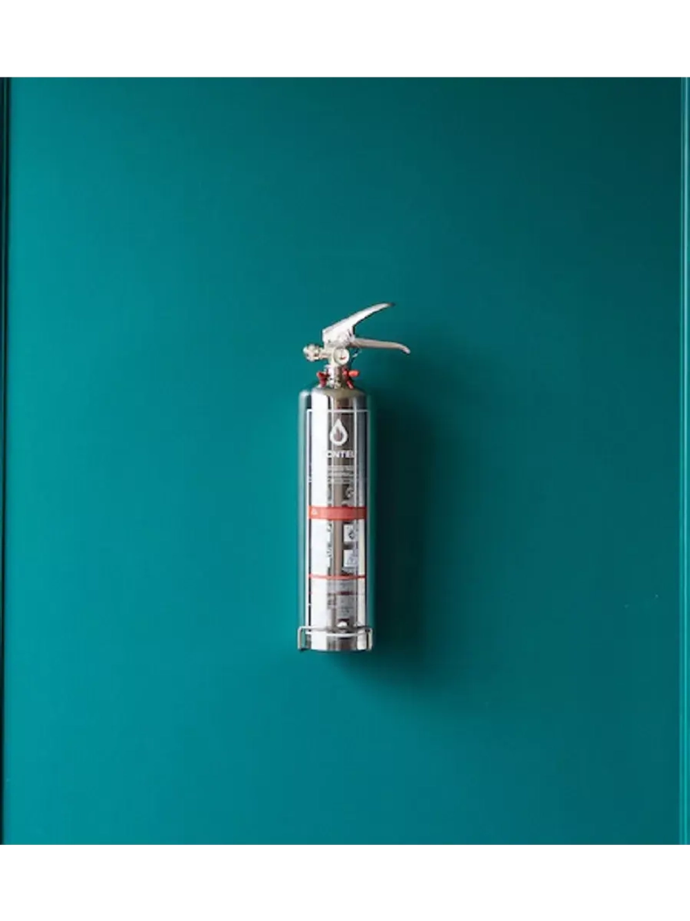 Огнетушитель-спрей BONTEL 2л с кронштейном (нерж)