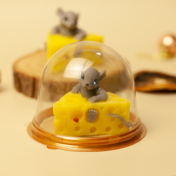 Мышонок в сыре