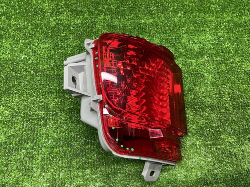 ПТФ левый Toyota Land Cruiser 200 (2015-2021)