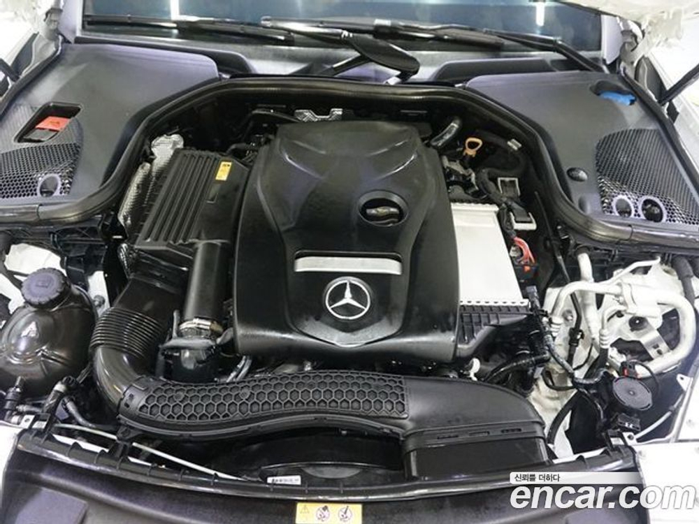 Mercedes-Benz E-Class W213 E250 Exclusive (11.2022)
