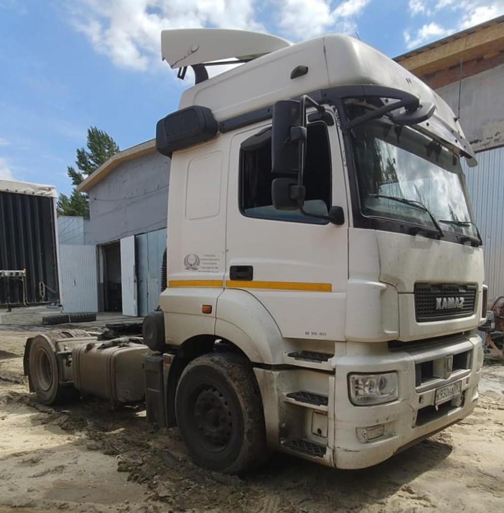 КамАЗ 5490 4x2 Седельный тягач 5490-024-87(S5) (Дизельный, 12,0 л, 401 л.с., МТ)