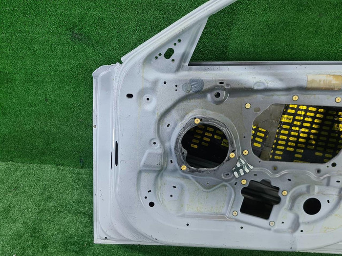 Дверь передняя правая Jaguar XE (2015-н.в.)