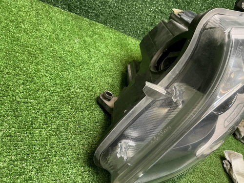 Фара левая Mercedes V w447 (2014-н.в.) LED