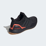 Кроссовки adidas Ultraboost 1.0