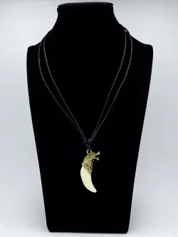 Амулет подвеска оберег Волчий Клык Зуб Волка талисман на шею