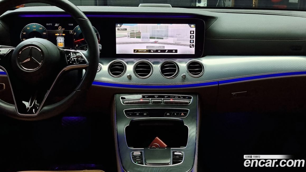 Mercedes-Benz E-Class W213 E350 4MATIC Avangarde (02.2021)