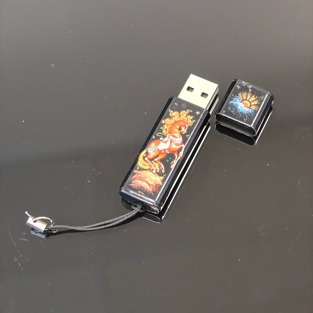 Флешка USB в футляре с ручной росписью "Сказочный конь"