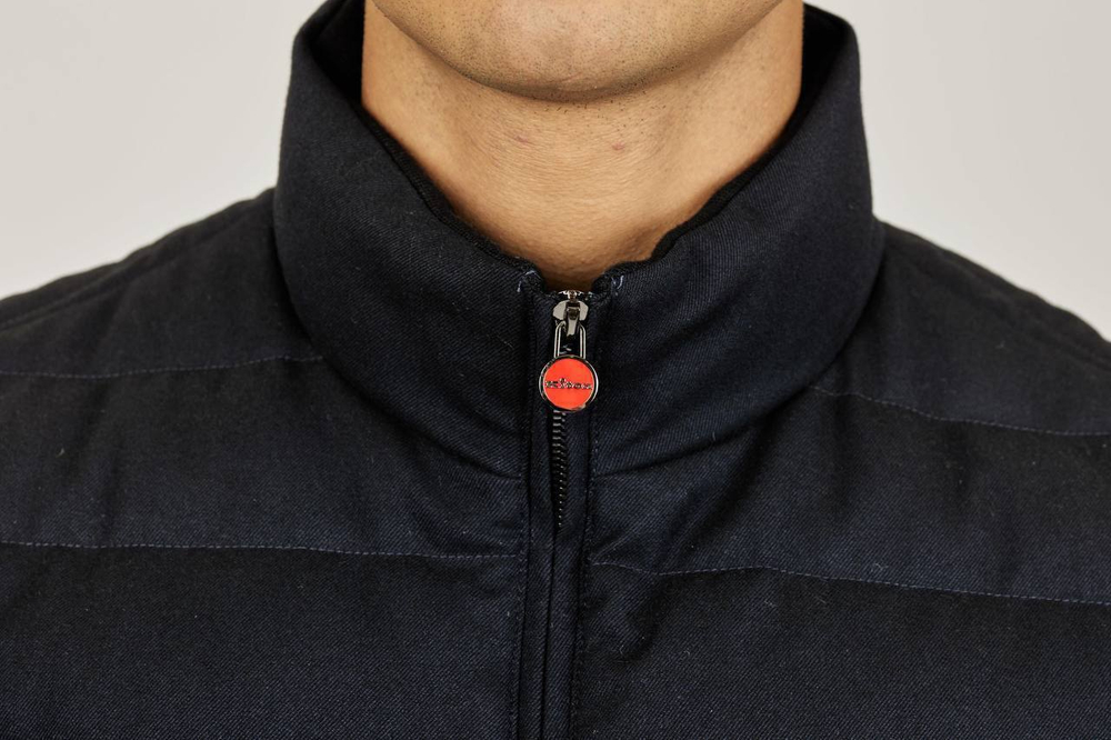 Безрукавка Kiton