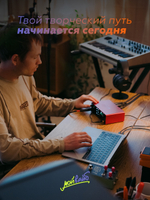 Внешняя звуковая карта Focusrite Scarlett 4i4 4th Gen