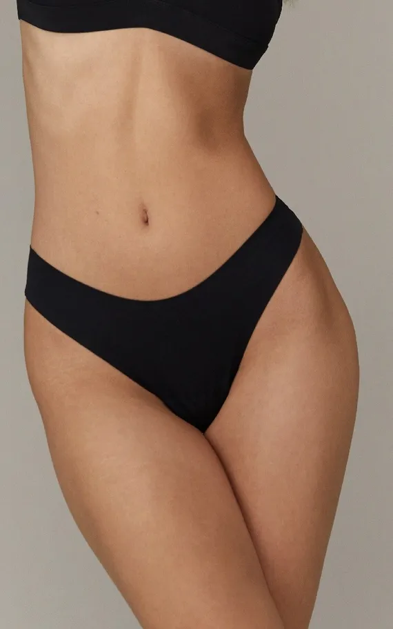 DEMI BLACK Трусы стринги